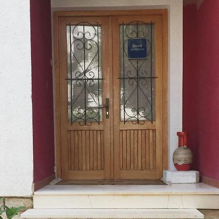 Domic ,Two Bedrooms Whit Large Terrace นยีวีเซ ภายนอก รูปภาพ