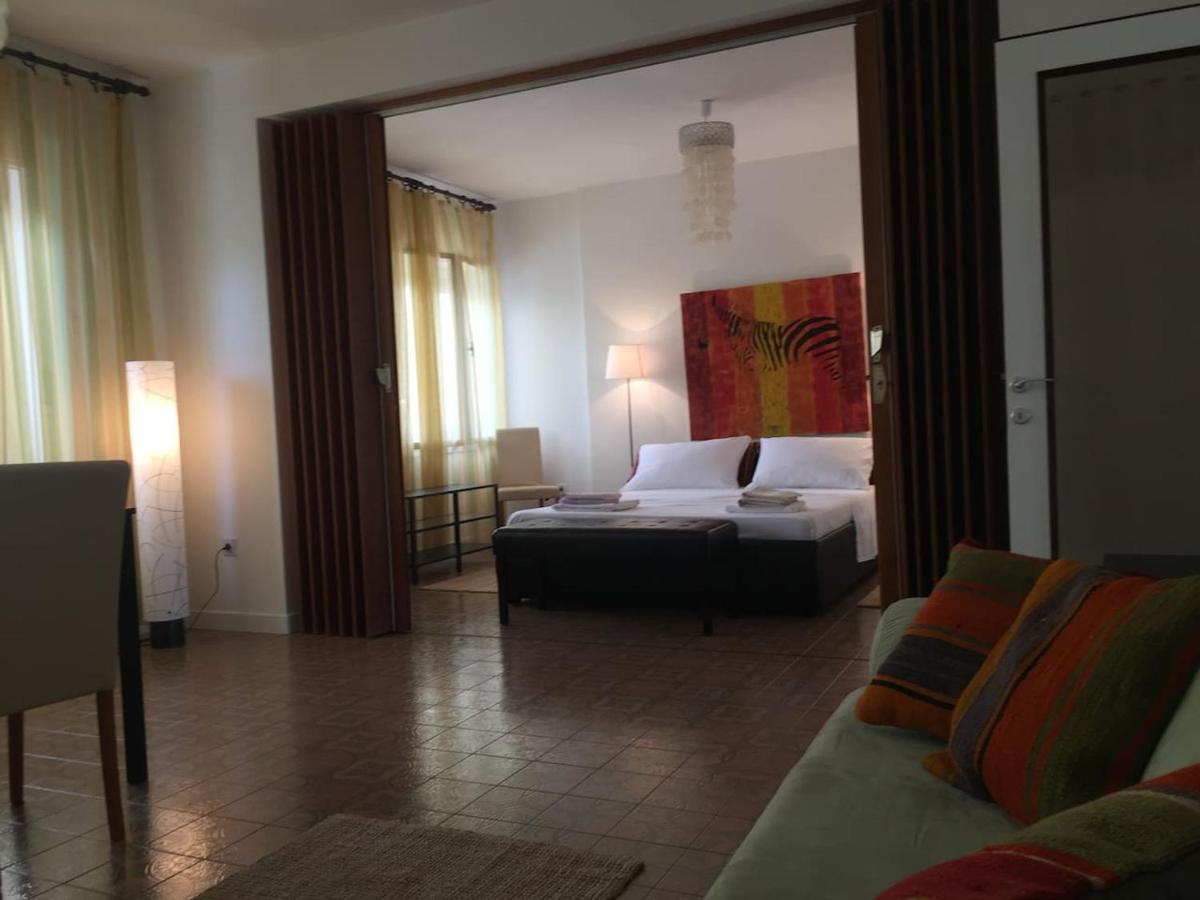 Domic ,Two Bedrooms Whit Large Terrace นยีวีเซ ภายนอก รูปภาพ